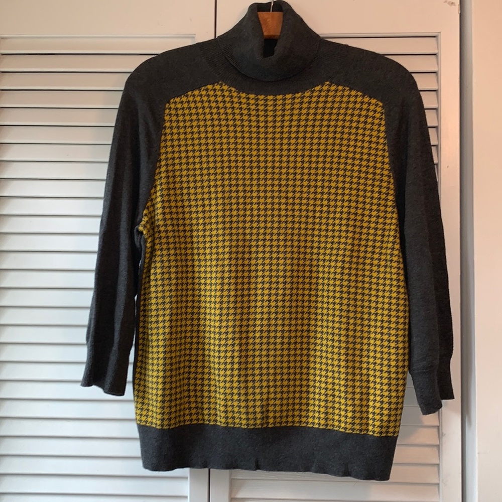Sweater Turtle Neck